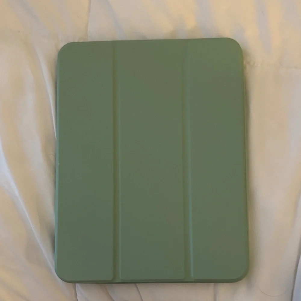 Green Tablet Case